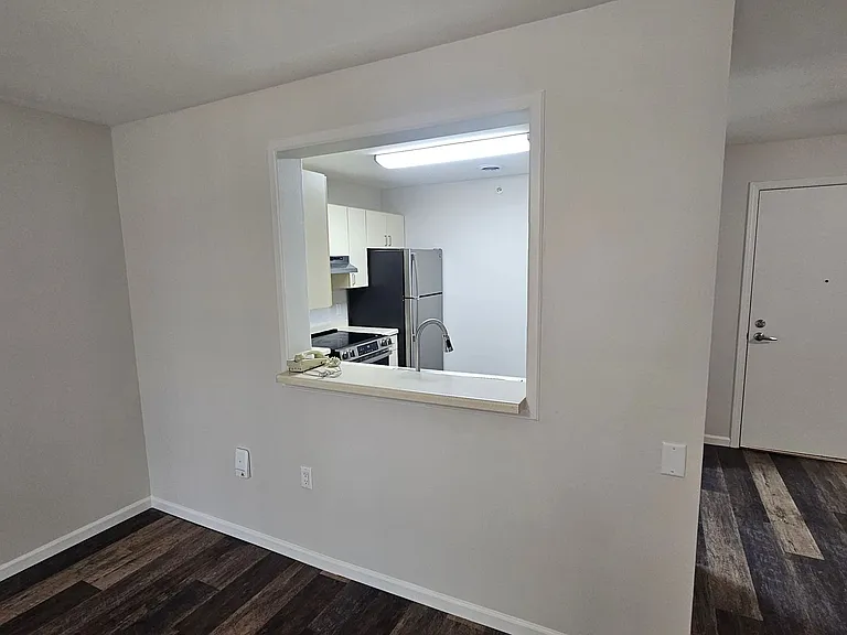 Evia Apartments — Photo 57