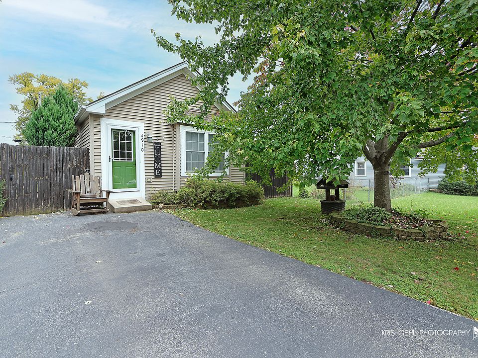 1st image of 4910 Fountain Ln