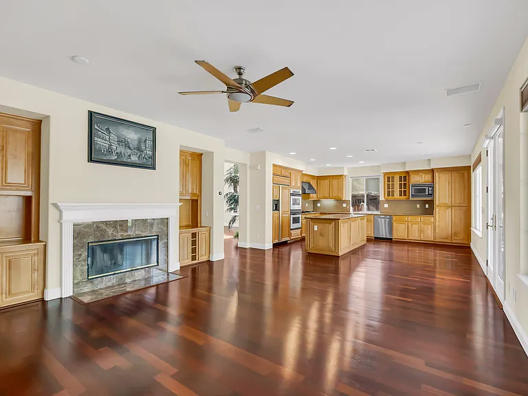 2144 Terrena Valley Dr — Photo 7