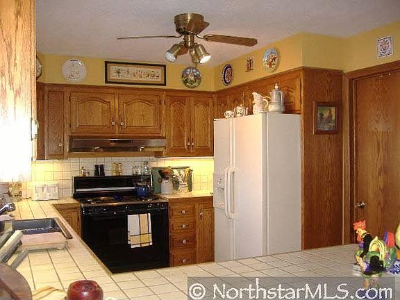 3rd image of 1613 S Loveless Lake Lane