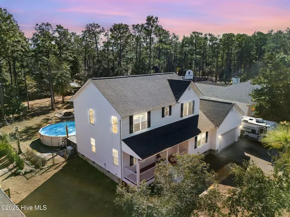 100 S Shore Drive, Southport, NC 28461