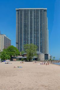 6007 N Sheridan Rd APT 30E, Chicago, IL, 60660