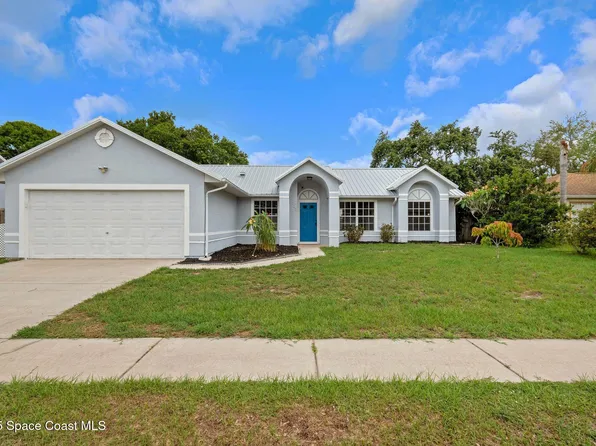 679 Sandpiper Cir, Melbourne, FL 32901