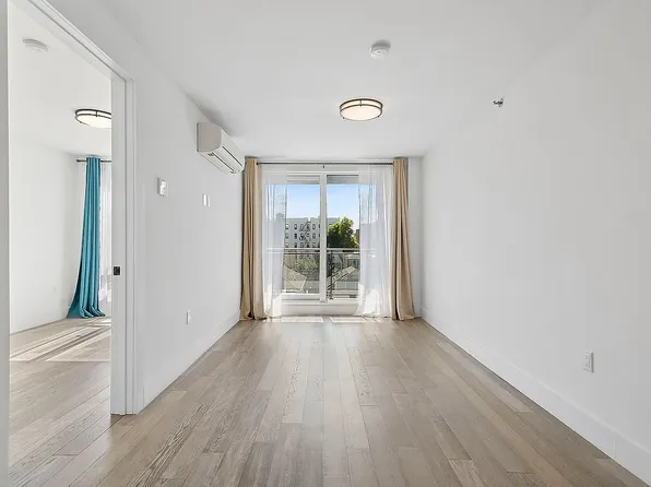 2218 Ocean Ave #5B, Brooklyn, NY 11229