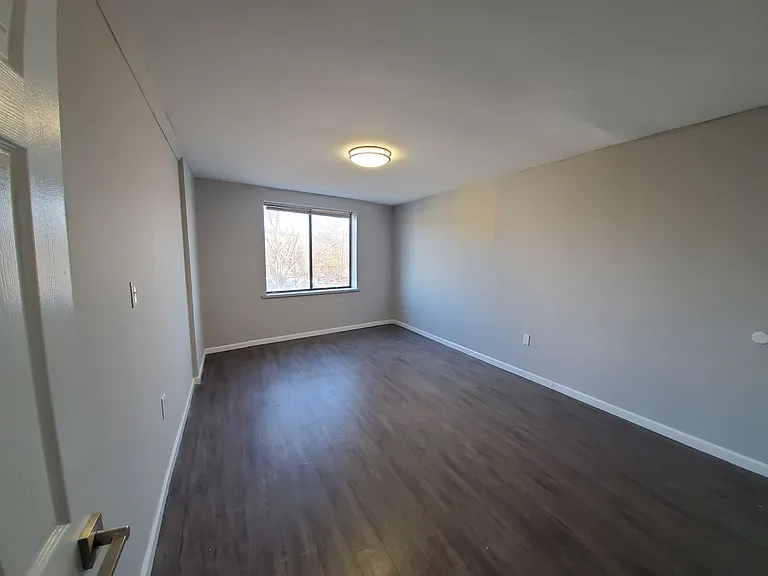 306 Main St #6 — Photo 27