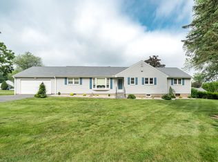 127 Terry Ln, Rocky Hill, CT 06067