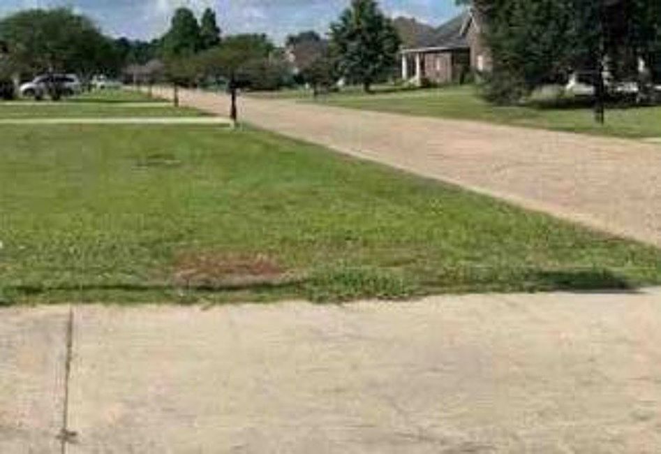 2nd image of 16277 Greenwood Dr
