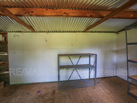 5th image of 1282 E Farmers Dr