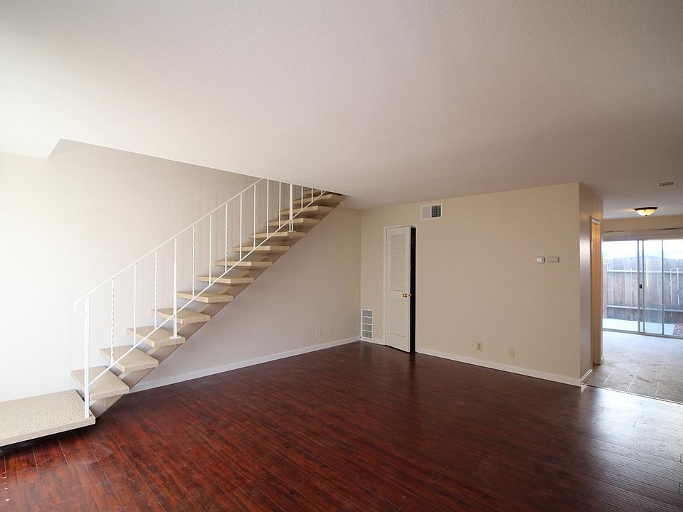 1st image of 1216 Dana Dr APT A