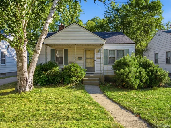 19331 McCormick St, Detroit, MI 48224