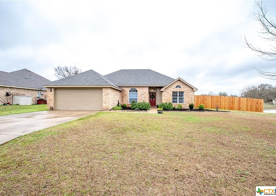 1st image of 1109 Chablis Dr