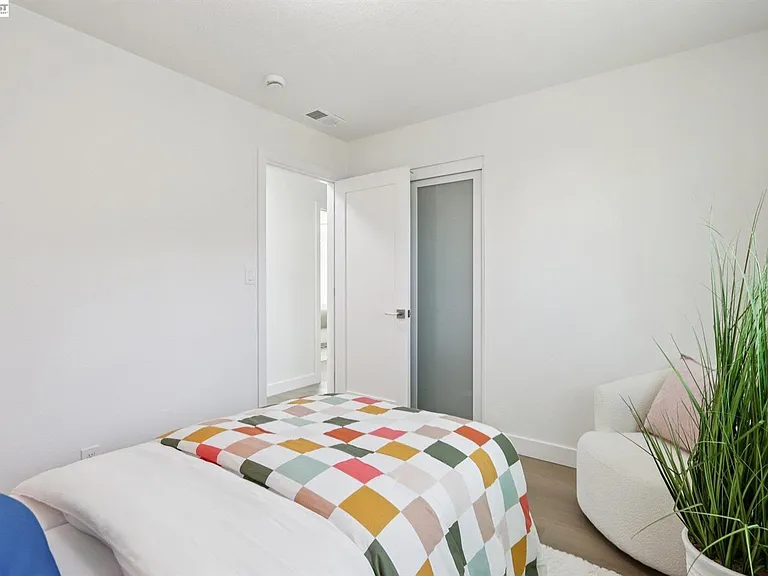 3168 Courthouse Dr — Photo 12