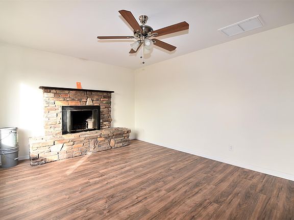 5th image of 4215 N 83rd Dr