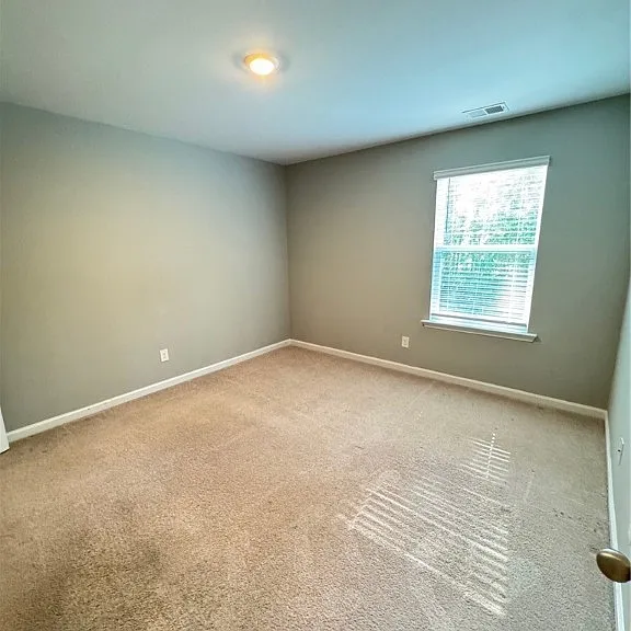 147 Troupe Dr — Photo 18