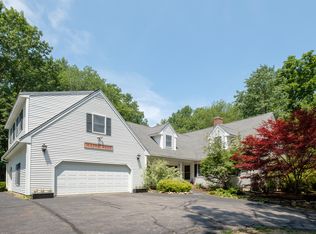 91 Witchtrot Rd, South Berwick, ME 03908