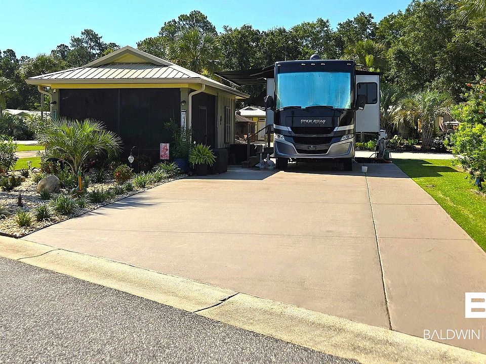 1st image of 453 Portofino Loop