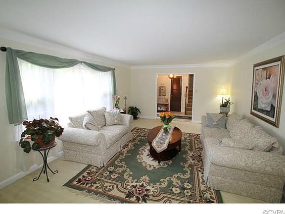 5th image of 4524 Whitestone Dr