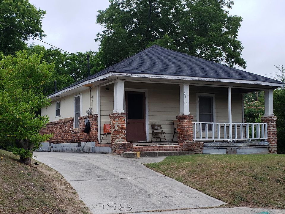 2nd image of 521 Poppy Ave