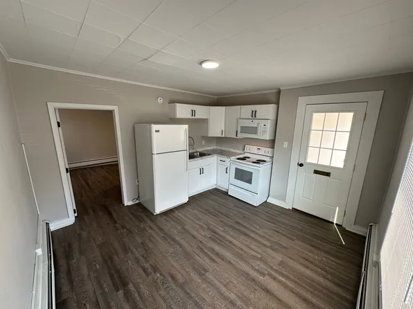 26 W 11th Street, 26 W 11th St APT 1, Tyrone, PA 16686