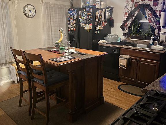 4th image of 1402 6th St