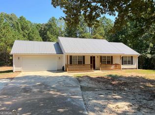 35 Lake Pines Ct, Covington, GA 30014