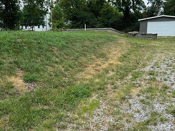 2nd image of 112 Keene Troy Pike