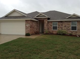 5015 Ute Ct, Krum, TX 76249