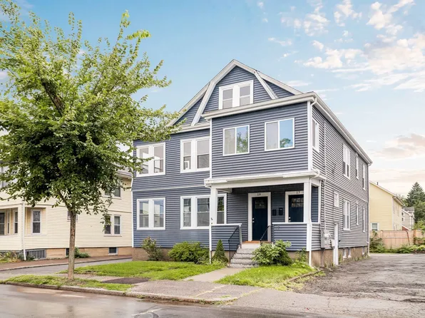 17-19 Woodrow Ave, Newtonville, MA 02460