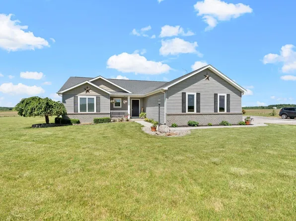7455 S 900 E, Hamilton, IN 46742