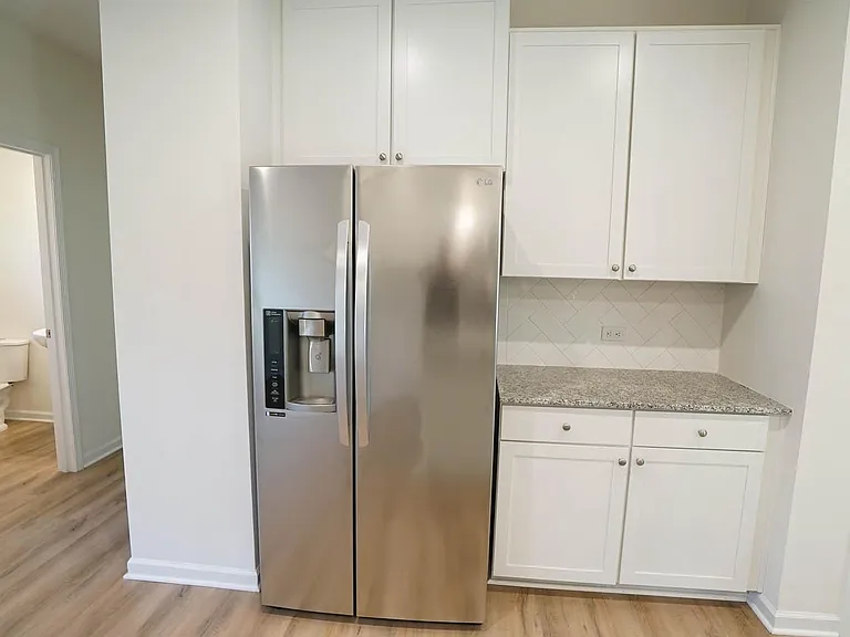 1041 Salt Glaze Ln — Photo 13