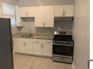 7637 S Colfax Ave APT 2B, Chicago, IL 60649