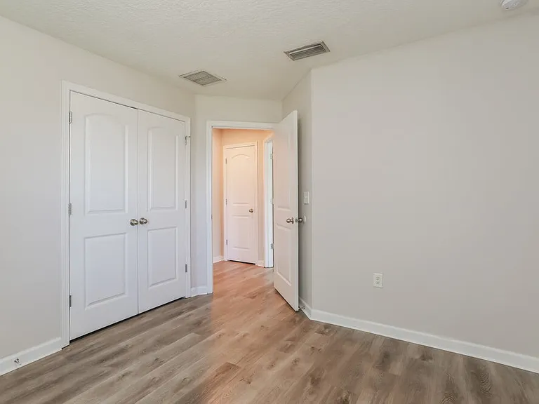 3315 Hidden Meadows Ct — Photo 13