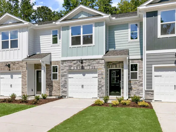 5207 Red Crimson Dr, Willow Springs, NC 27592