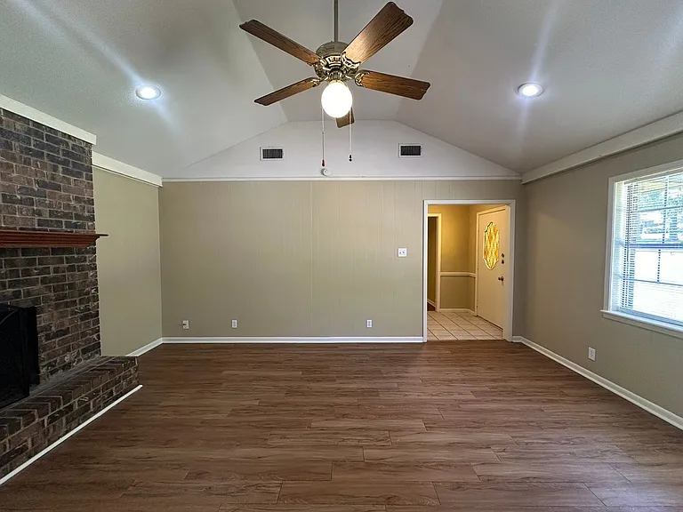 10503 Flintridge Cir — Photo 3