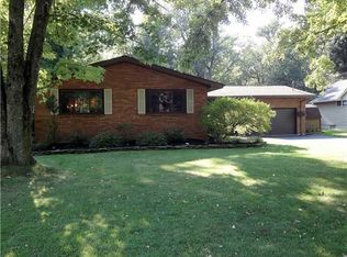 4500 Patricia Dr, Clarence, NY 14031