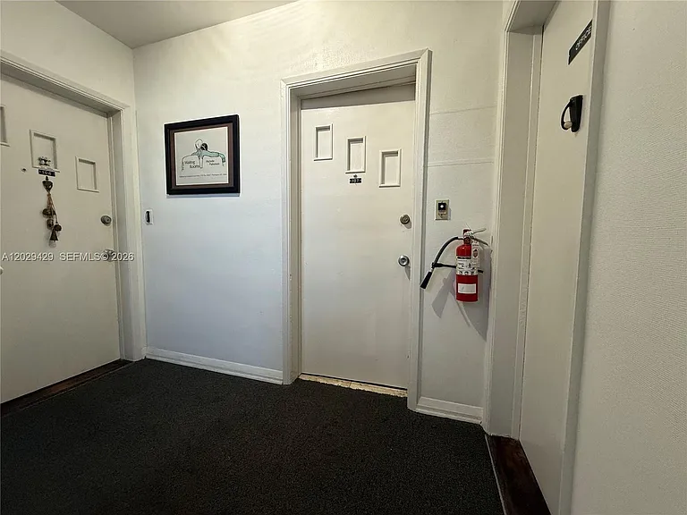 10178 Collins Ave #107 — Photo 24