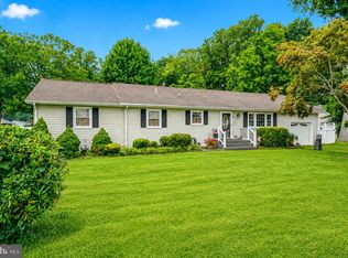 177 Salem Dr, Pennsville, NJ 08070