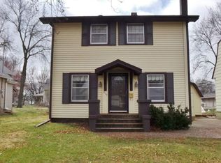 917 Grant St, Beatrice, NE 68310