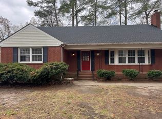 645 Piney Point Rd, Virginia Beach, VA 23452