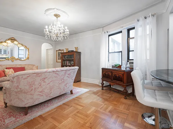 333 East 80th Street 3G image 1 of 8