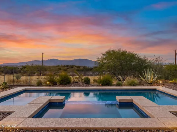 8508 N Van Cleeve Ln, Tucson, AZ 85743