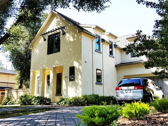 2nd image of 4256 Wilkie Way