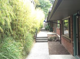 7010 California Ave SW APT 3, Seattle, WA 98136