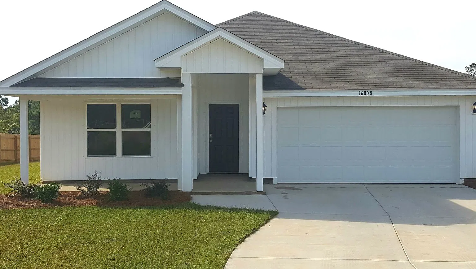 Coming Soon Beautiful Home in Foley — Photo 2