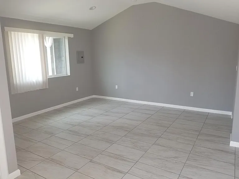 7512 Garden Grove Ave — Photo 5