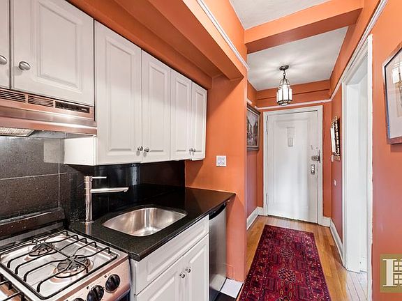 4th image of 205 E 78th St APT 10E