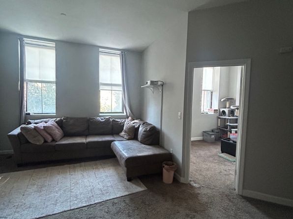 67 Washington St #204