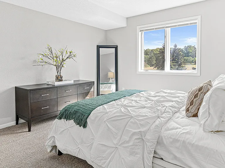 Park Place Apartments — Photo 9