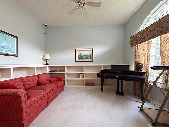 4th image of 3637 DEVEREAUX COURT