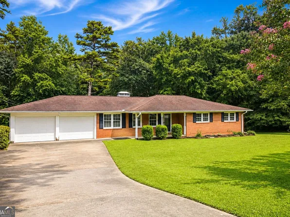 128 Scott Cir, Toccoa, GA 30577